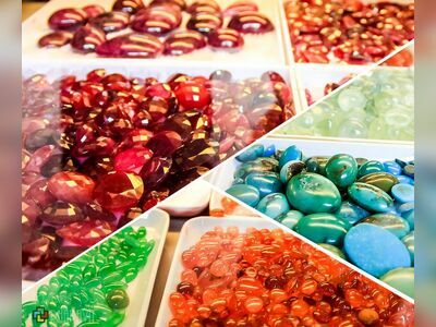 Chanthaburi Gemstone Market (Talad Ploy)