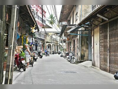 Chanthaboon Waterfront Community