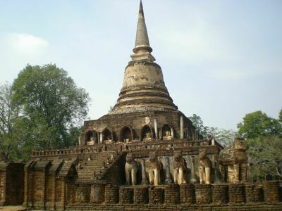 Wat Chang Lom