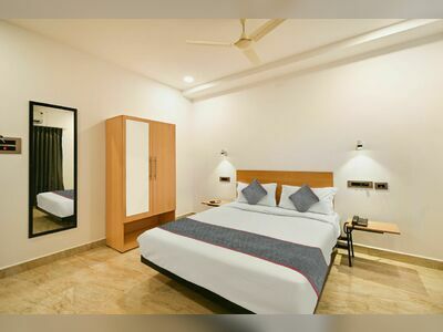 OYO 733 T Resort