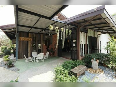 OYO 733 T Resort