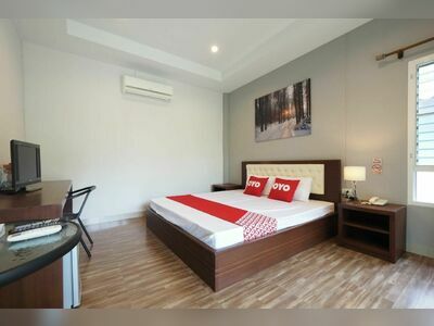 OYO 733 T Resort