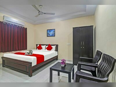 OYO 733 T Resort