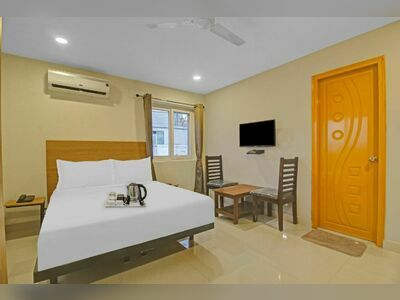 OYO 733 T Resort