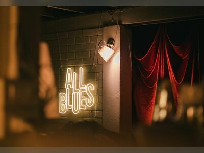 All Blue Coffee Bar