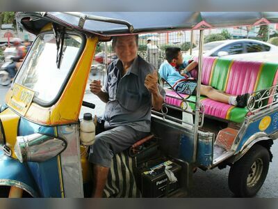 Tuk-Tuks