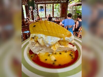 Om Garden Cafe