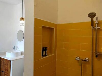 Canary Guesthouse