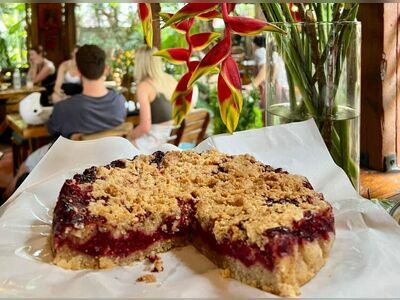 Om Garden Cafe