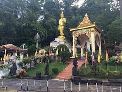 Wat Khao Sukim chnathaburi