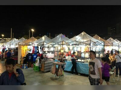 Talad Namphu Market