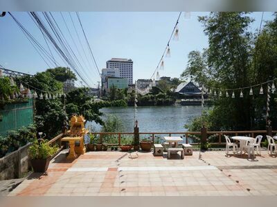 The River Guest House (Riverside Bar)