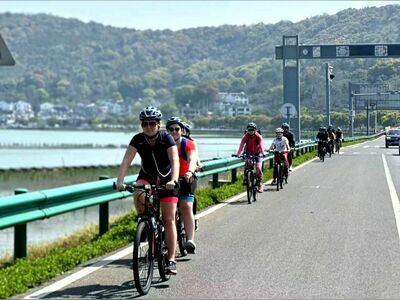 Cycling Tours around the Fruit Orchards