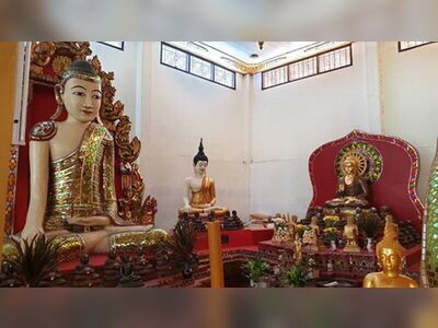 Wat Phra Non