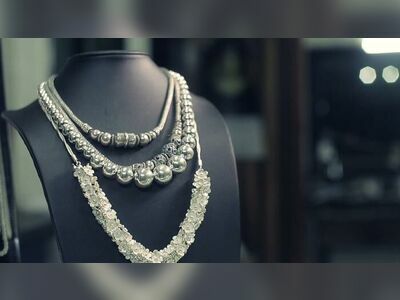 BaanLaoop Silver