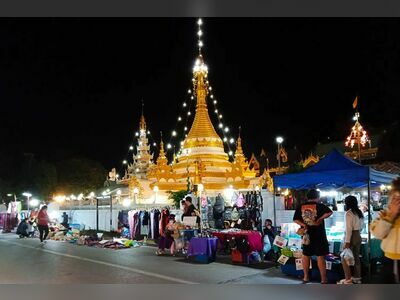 Mae Hong Son Walking Street Night Market