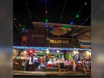 Yellow Sun Bar