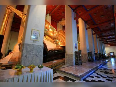 Wat Phra Non