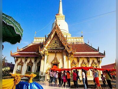 Wat Khao Suwan Pradit, Suratthani, Thailand
