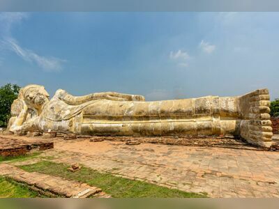 Wat Lokayasutharam, Ayutthaya, Thailand