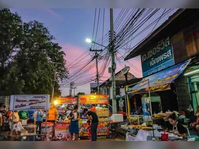 Kanchanaburi Walking Street, Kanchanaburi, Thailand