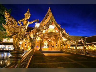 Phuket FantaSea, Thailand