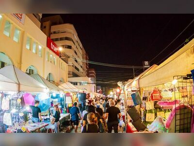 Thepprasit Night Market Pattaya, Thailand