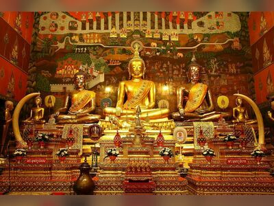 Wat Phanan Choeng, Ayutthaya, Thailand