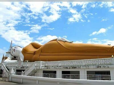 Wat That Noi, Nakhon Si Thammarat, Thailand