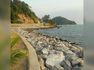 Chalerm Burapha Chonlathit Road, Chanthaburi, Thailand