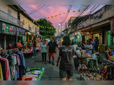 Kanchanaburi Walking Street, Kanchanaburi, Thailand