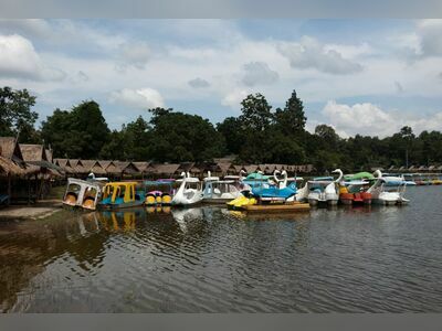 Huay Tung Tao Lake, Chiang Mai, Thailand