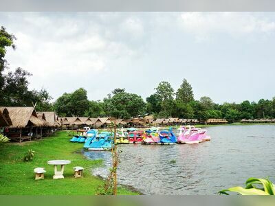 Huay Tung Tao Lake, Chiang Mai, Thailand