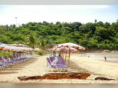 Nai Harn Beach, Phuket, Thailand