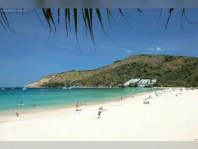 Nai Harn Beach, Phuket, Thailand