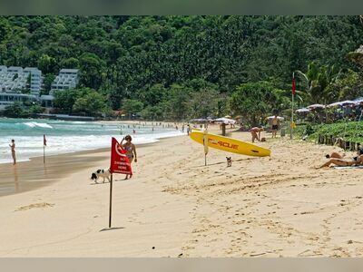 Nai Harn Beach, Phuket, Thailand