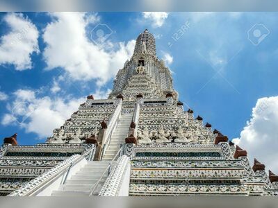 Wat Arun (Temple of Dawn), Bangkok, Thailand