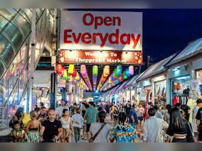 Thepprasit Night Market Pattaya, Thailand