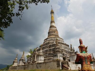 Wat Mon Cham Sin, Lampang, Thailand