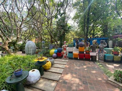 Tao Hong Tai Ceramics Factory, Ratchaburi, Thailand