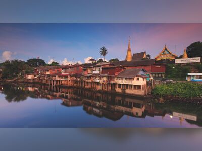 Chanthaboon Waterfront Community, Chanthaburi, Thailand