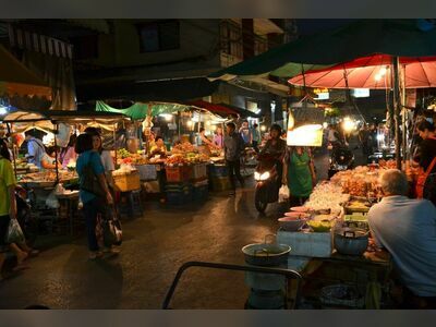 Phetchaburi Night Market, Phetchaburi, Thailand