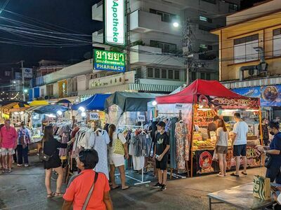 Phetchaburi Night Market, Phetchaburi, Thailand
