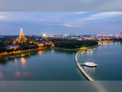 Bueng Kaen Nakhon Lake, Khon Kaen, Thailand
