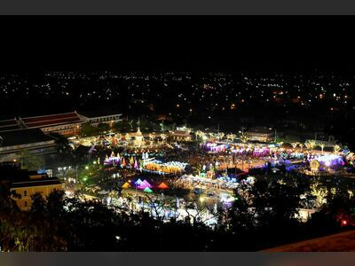 Phra Nakhon Khiri Fair, Phetchaburi, Thailand