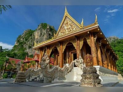 Tham Khao Yoi Cave, Phetchaburi, Thailand