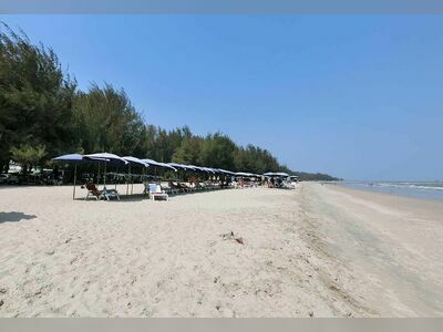 Cha-am Beach, Phetchaburi, Thailand