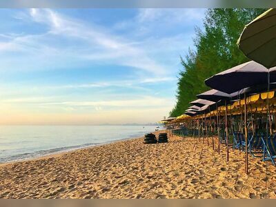 Cha-am Beach, Phetchaburi, Thailand
