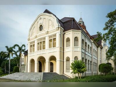 Phra Ram Ratchaniwet (Ban Puen Palace), Phetchaburi, Thailand
