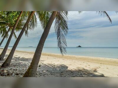 Laem Mae Phim Beach, Rayong, Thailand